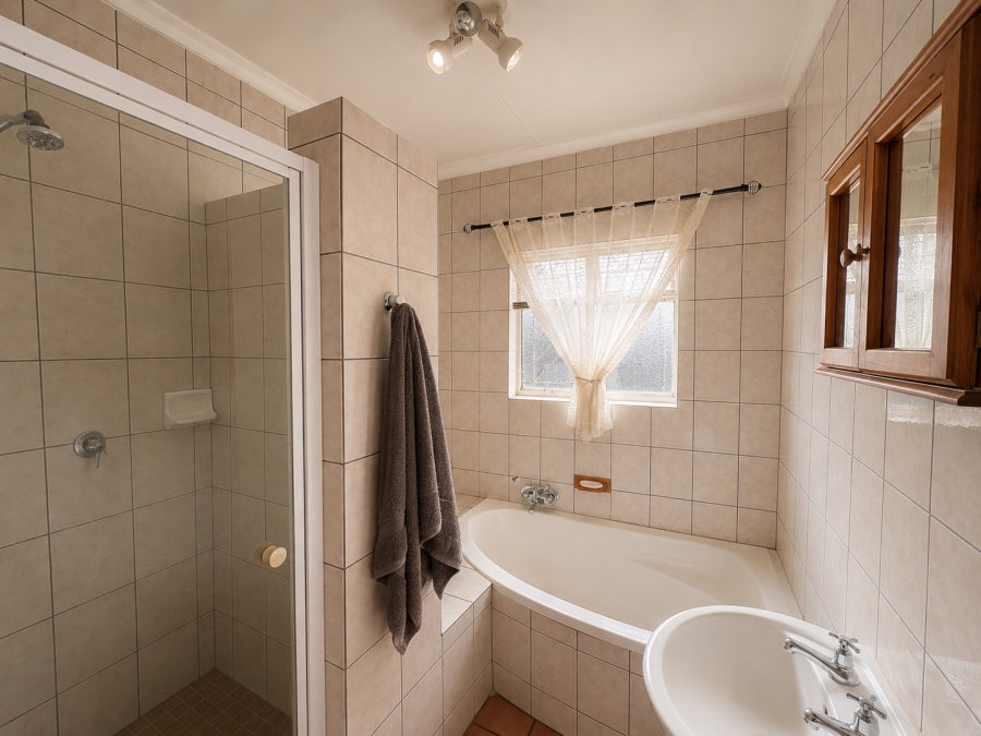 3 Bedroom Property for Sale in Oos Einde North West